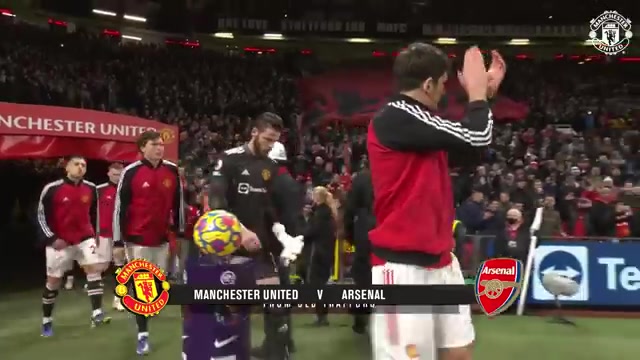 九游体育-激情对决！21年英超，C罗双响建功，曼联主场3-2力克阿森纳