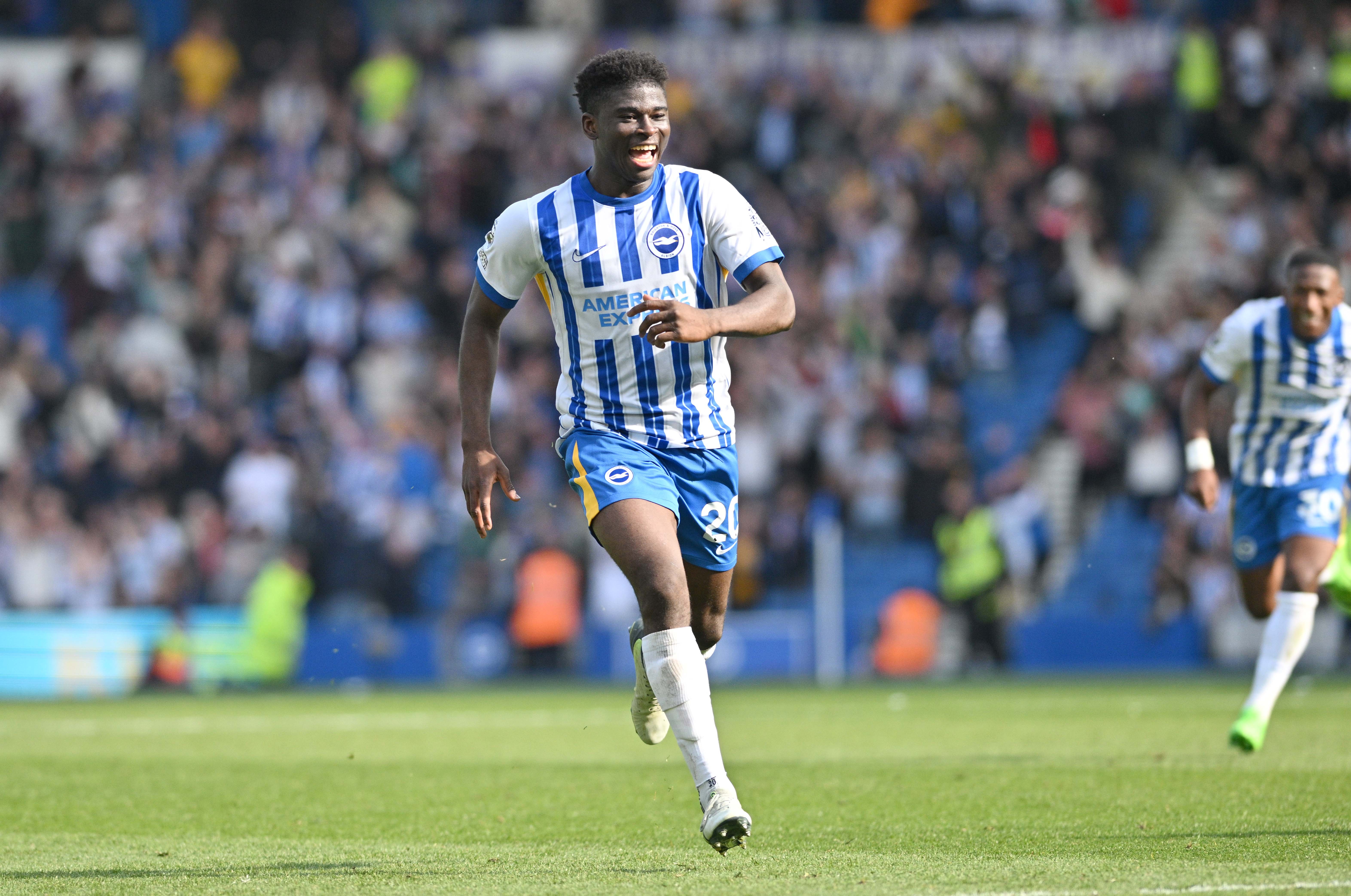 九游游戏-BBC：曼联已经放弃对巴莱巴的追求，因为布莱顿表示球员不会离队